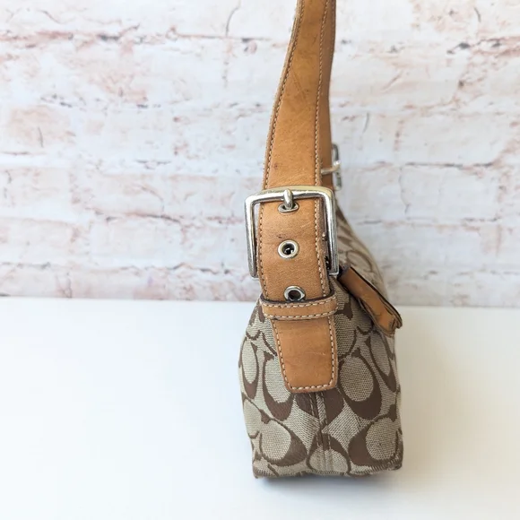 Coach Vintage Leather Canvas Women's Shoulder Hand Bag - Picture 7 of 14